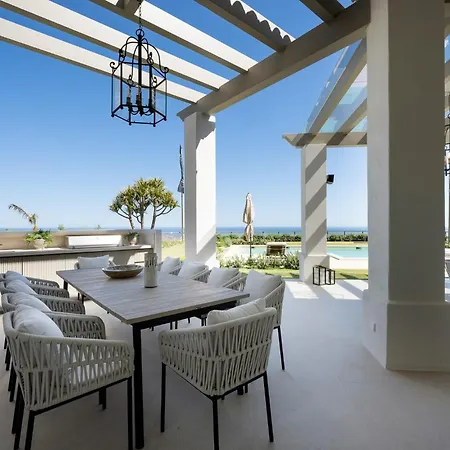 Aguila Panoramic Paradise Exclusive *