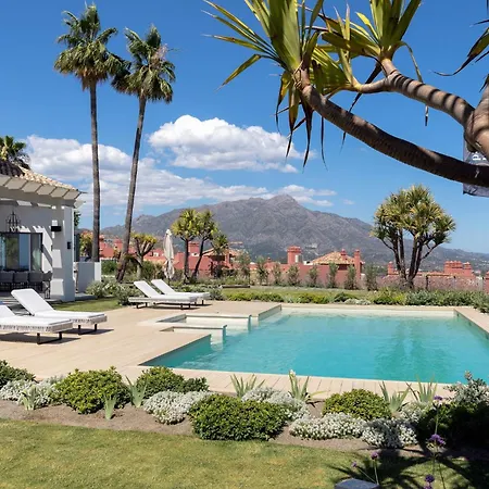 Aguila Panoramic Paradise Exclusive Villa *